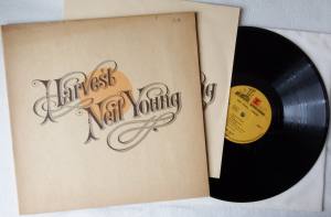 NEIL YOUNG Harvest (Vinyl)